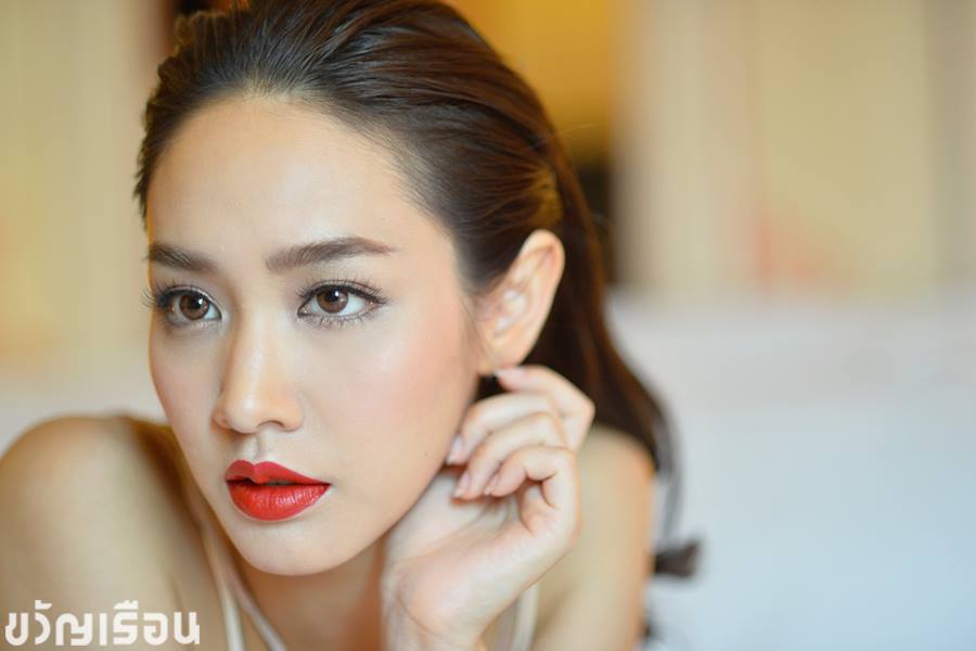 มิน-พีชญา @ ขวัญเรือน vol.48 no.1060 January 2016