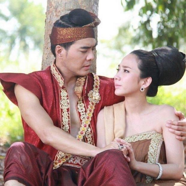 ดูใบหน้าดวงตาที่ดุดันของซุปตาร์ อั้ม พัชราภา รับรองเลยบท เจ้านางอนัญทิพย์ ใน"เพลิงพระนาง" นางเอาอยู่!!