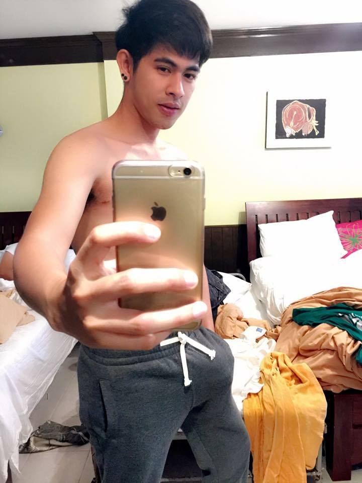 ไปไหนมาไหนพกห่อหมกไปด้วยตลอดเลยนะ อยากกินห่อหมกค่ะ