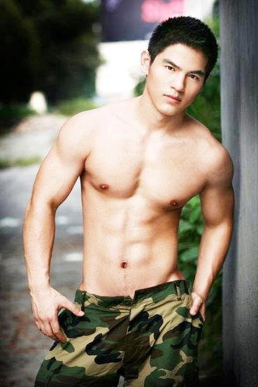 ขนๆใต้สะดือเห็นแล้ว...สั่นเลย