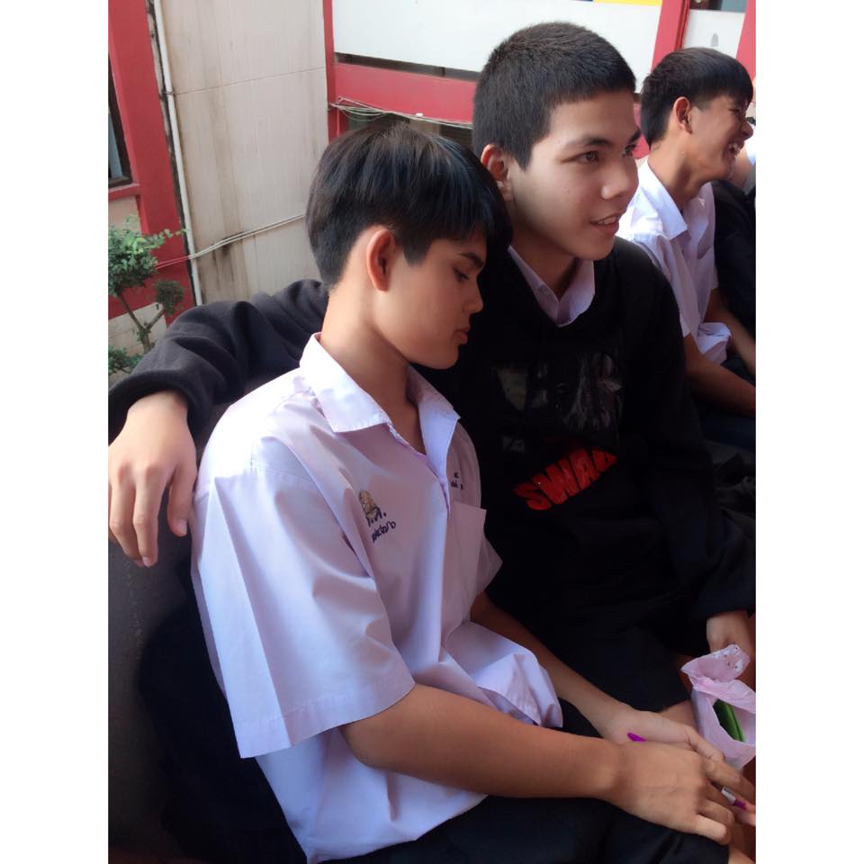 น้องเนส กับพี่นธี.... ไม่น้าาา