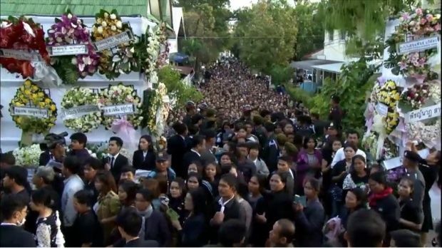 รวมภาพประวัติศาสตร์ งานพระราชทานเพลิงศพพระเอกหนุ่ม“ด้วยรักและอาลัย ปอ ทฤษฎี”