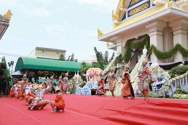 รวมภาพประวัติศาสตร์ งานพระราชทานเพลิงศพพระเอกหนุ่ม“ด้วยรักและอาลัย ปอ ทฤษฎี”