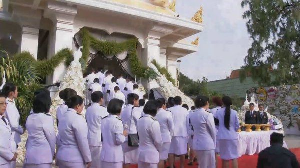 รวมภาพประวัติศาสตร์ งานพระราชทานเพลิงศพพระเอกหนุ่ม“ด้วยรักและอาลัย ปอ ทฤษฎี”