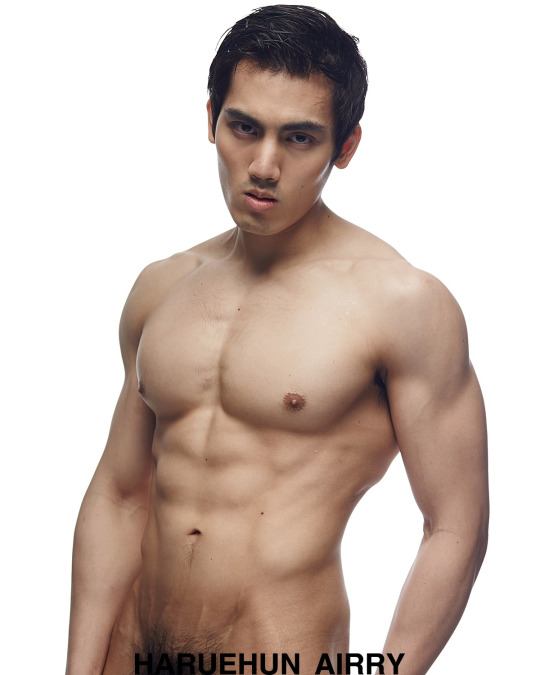 Ben Tongtoe ร้อนเเรงมากก  ig @benibliss