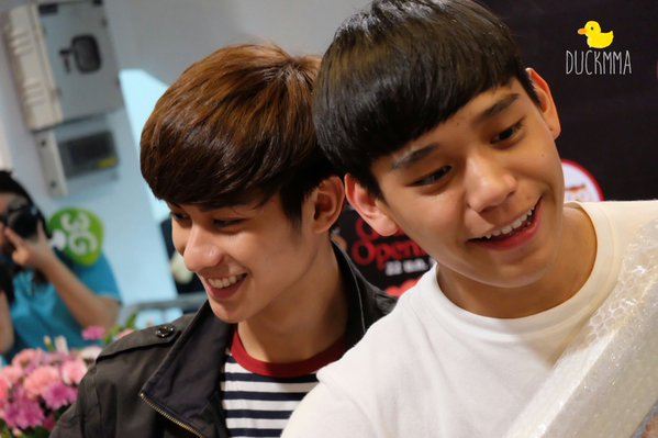 เงิน-ออกัส คู่จิ้นน่ารักแห่งปี เมื่อไรจะได้ข่าวงานมงคลซะทีนะ#แซวๆ อิอิ!!