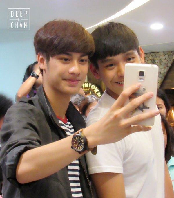 เงิน-ออกัส คู่จิ้นน่ารักแห่งปี เมื่อไรจะได้ข่าวงานมงคลซะทีนะ#แซวๆ อิอิ!!