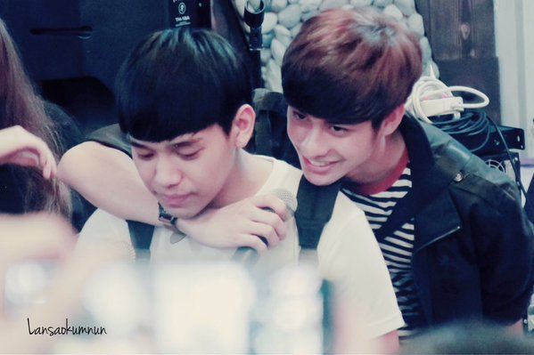 เงิน-ออกัส คู่จิ้นน่ารักแห่งปี เมื่อไรจะได้ข่าวงานมงคลซะทีนะ#แซวๆ อิอิ!!