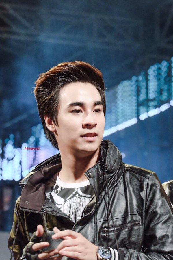 Album หนุ่มหล่อแซ่บ Vol.2
