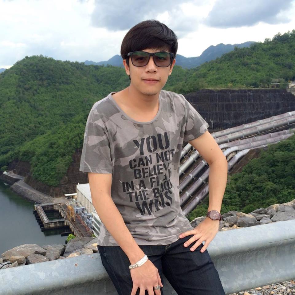 ดูชัดๆ!! ปิน ชวนันท์ น้องชายปอ ทฤษฎี หล่อไม่แพ้พี่ชายเลย มีแววเข้าวงการบันเทิง