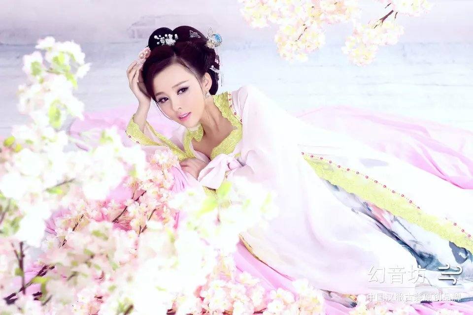 สาวจีนถ่ายแบบ เซ็กซี่ part 235