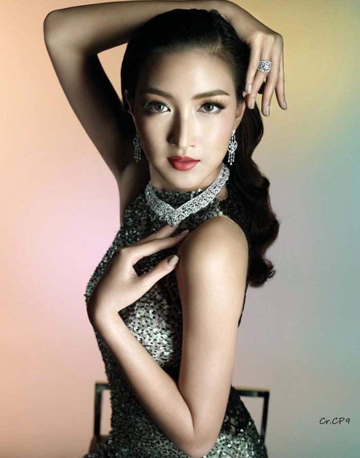 แพนเค้ก เขมนิจ @ เปรียว vol.35 no.735 November 2015