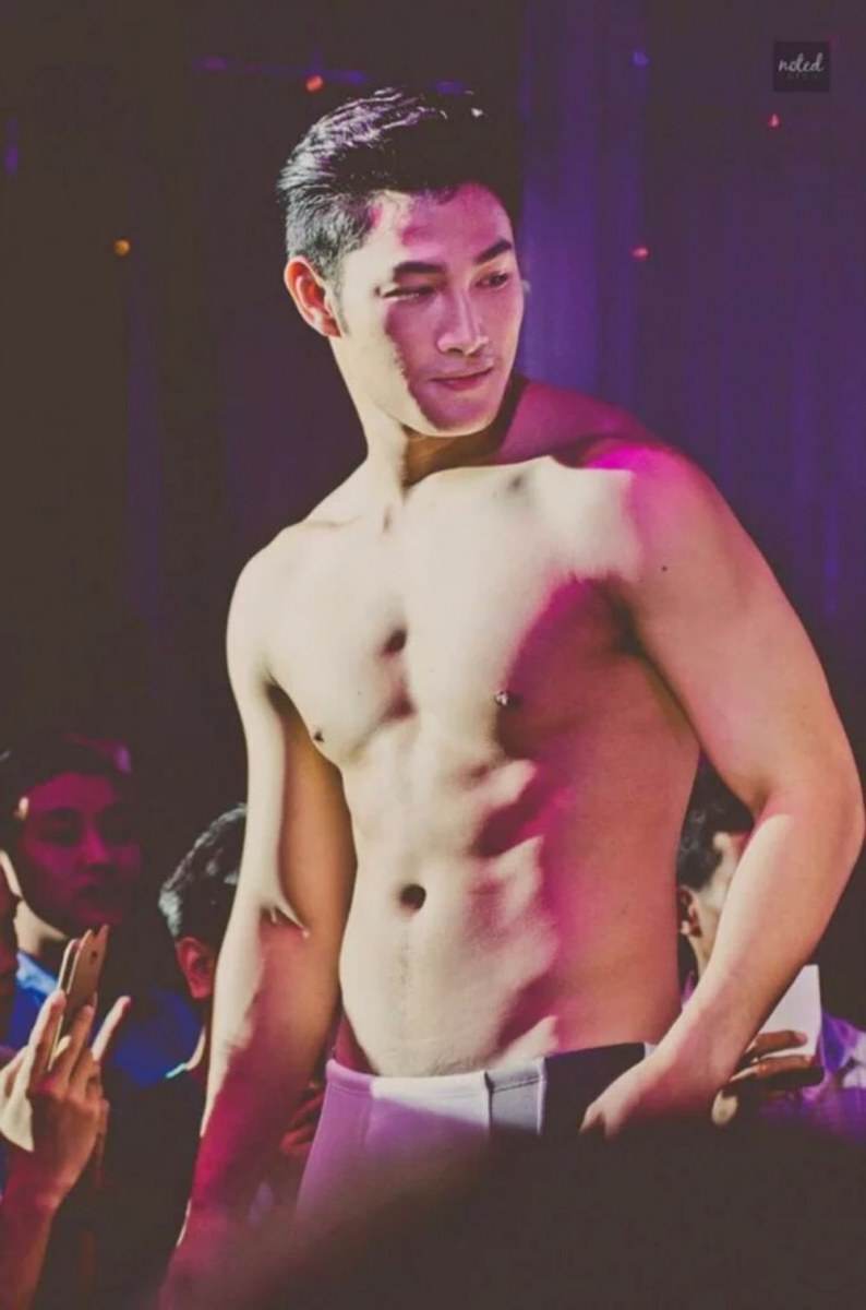 แฟชั้น ภูชาย กกน แซ่บ