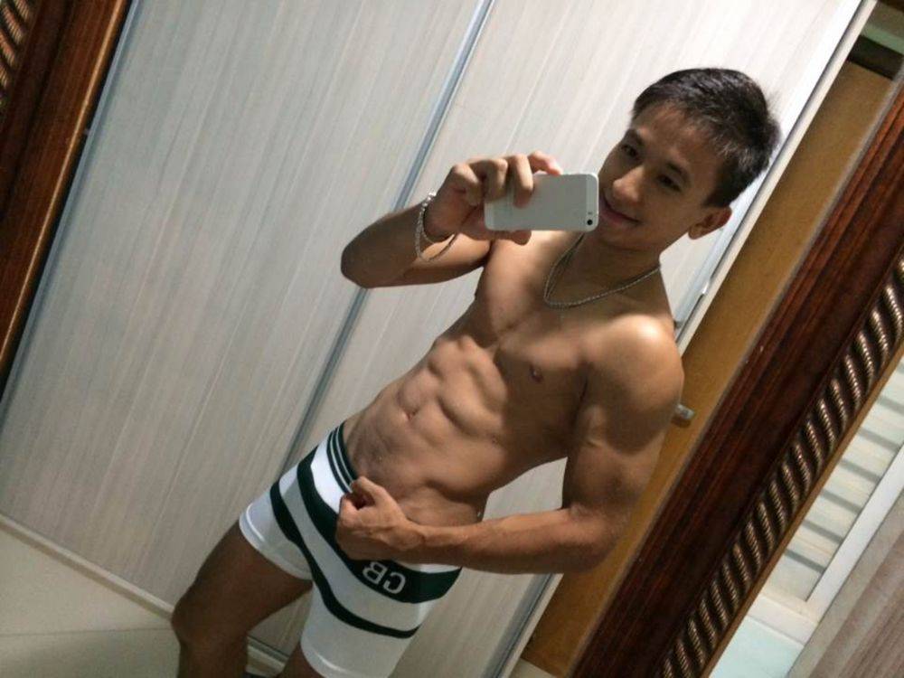 Hot guys 3