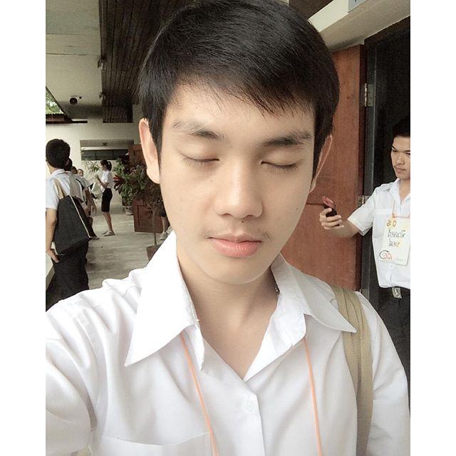 อ๊อฟชั่น ถิรติกร ละอ่อนเมืองเหนือ 1 ในพระเอก "เมื่อฝนหยดลงบนหัว"