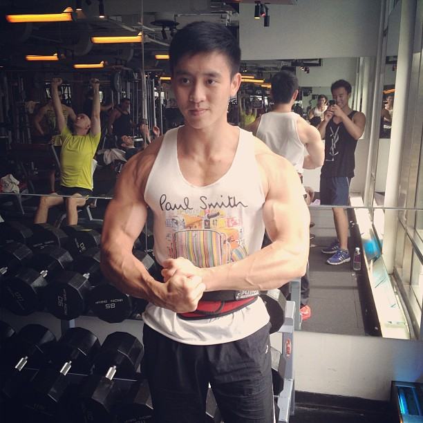 เติมตระกูล ลูกชายสุดหล่อล่ำของ ชูวิทย์ กมลวิศิษฎ์