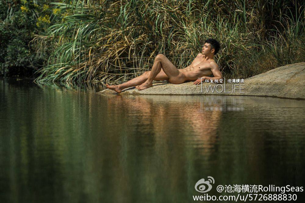 Hot guys 4