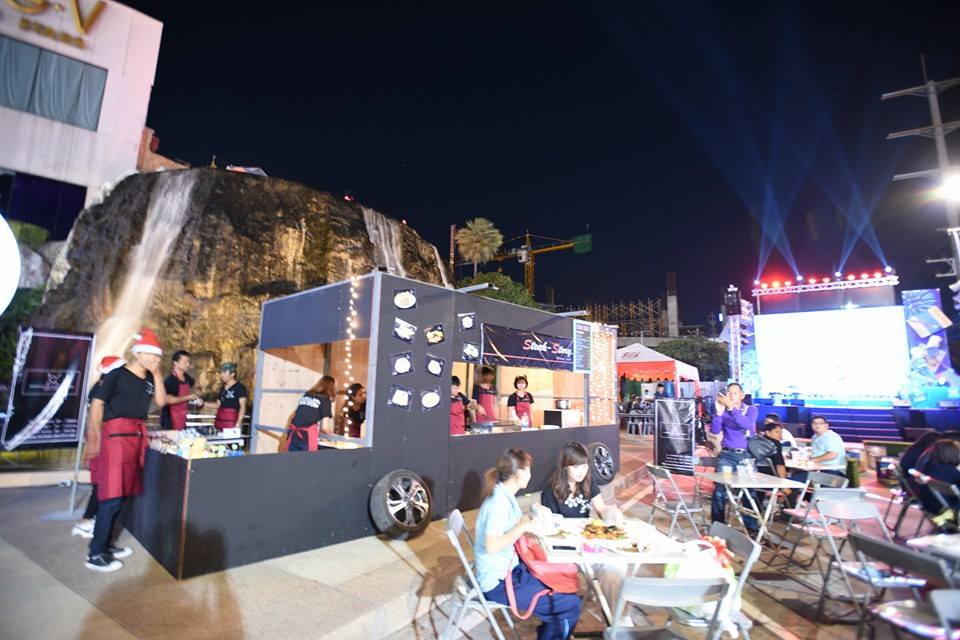 Korat at Night 2016