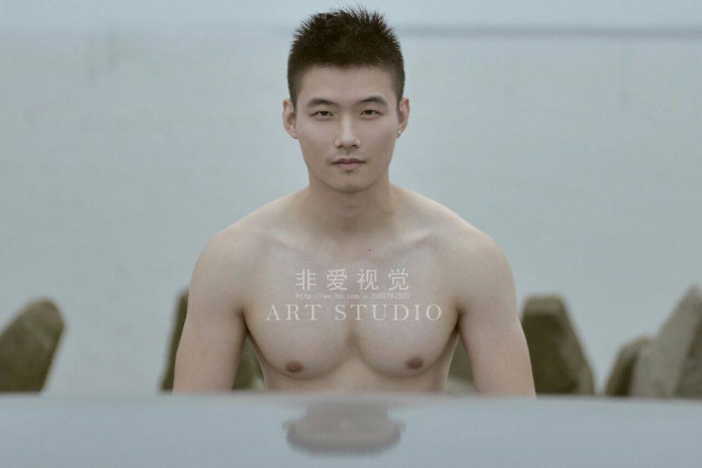 หนุ่มจีนสุดแซ่บ