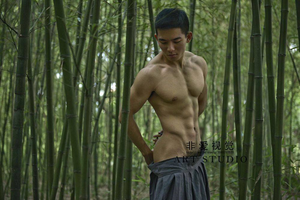 หนุ่มจีนสุดแซ่บ