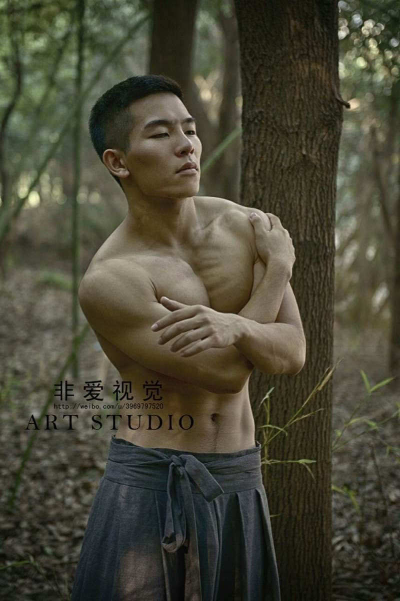 หนุ่มจีนสุดแซ่บ