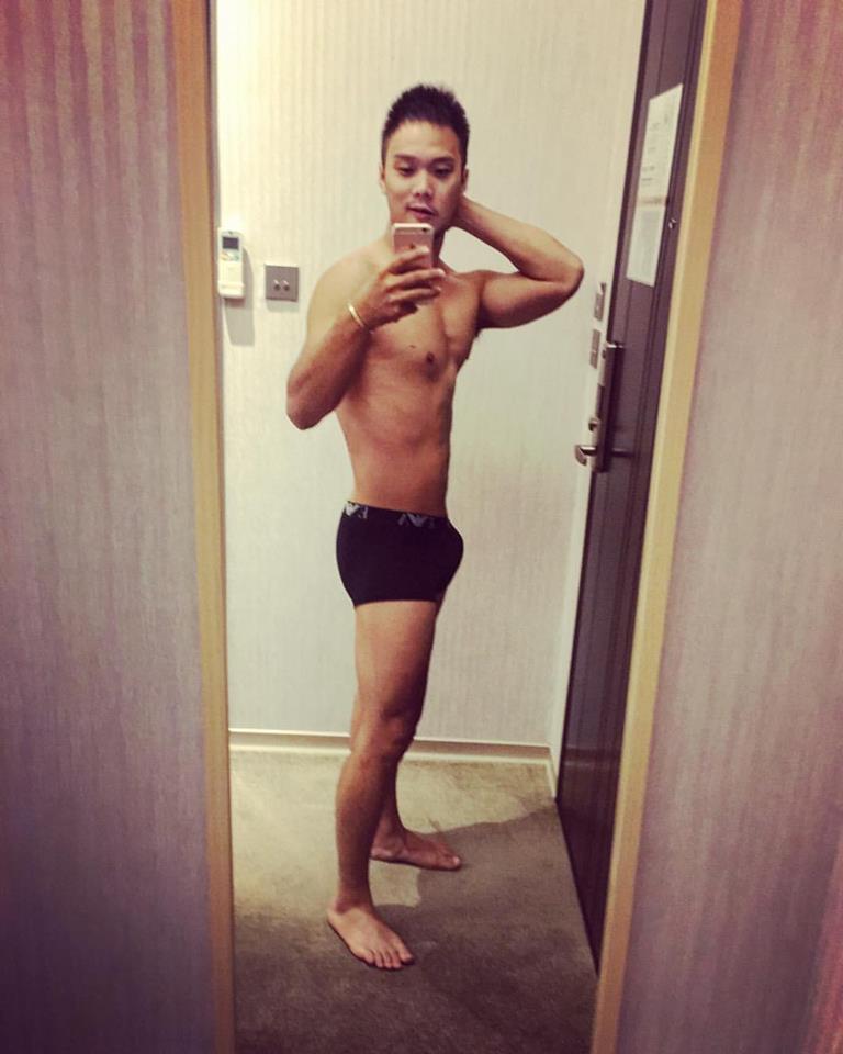 Hot guy in underwear 111