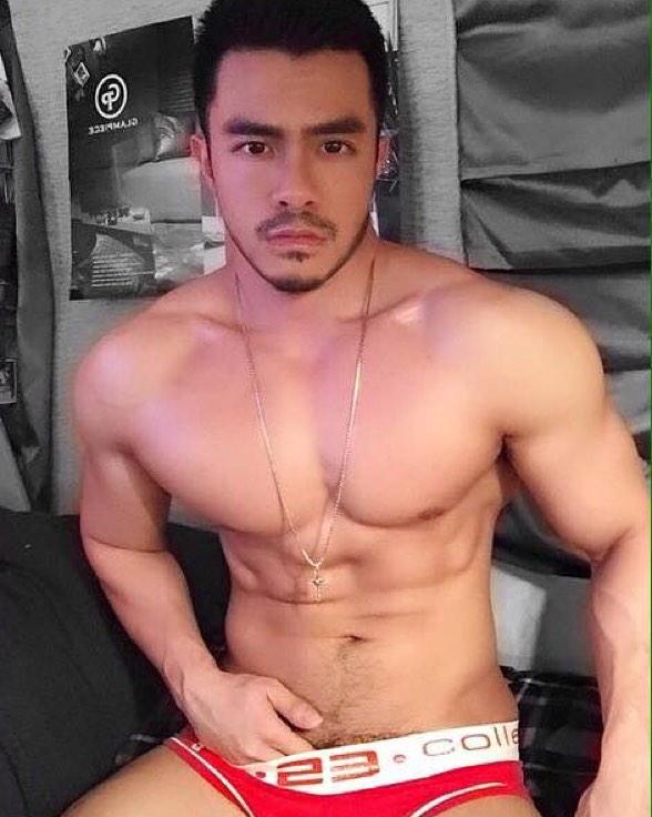 Hot guy in underwear 111