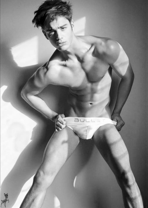 Hot guy in underwear 113
