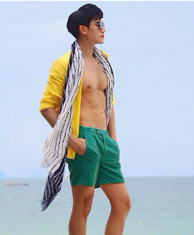 Chanin Phayakkong หล่อ แซ่บ ซิกแพค