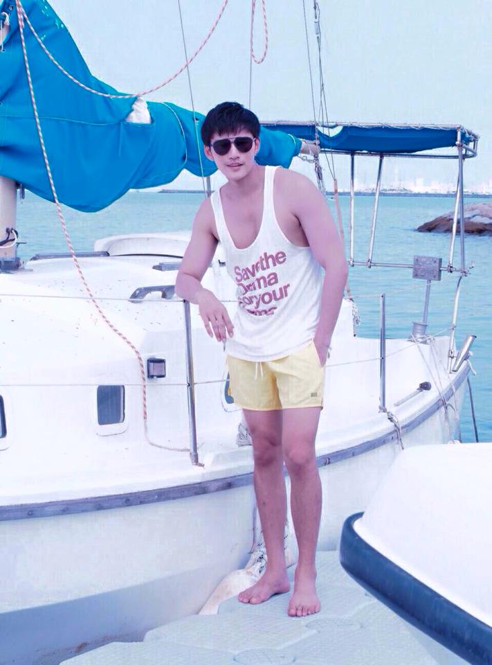 Chanin Phayakkong หล่อ แซ่บ ซิกแพค