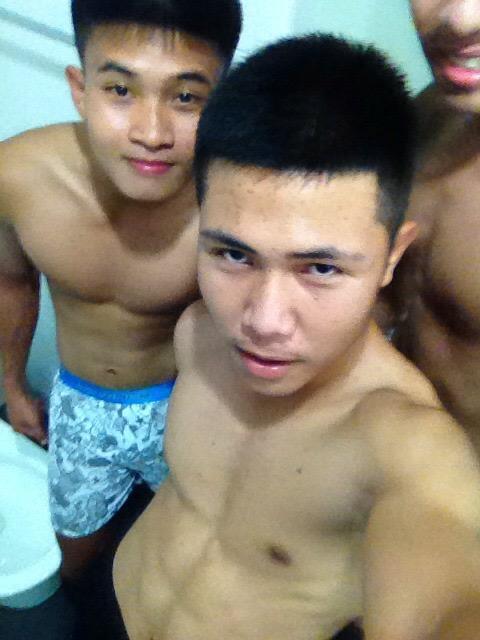 ฝันดีกับหนุ่มๆ