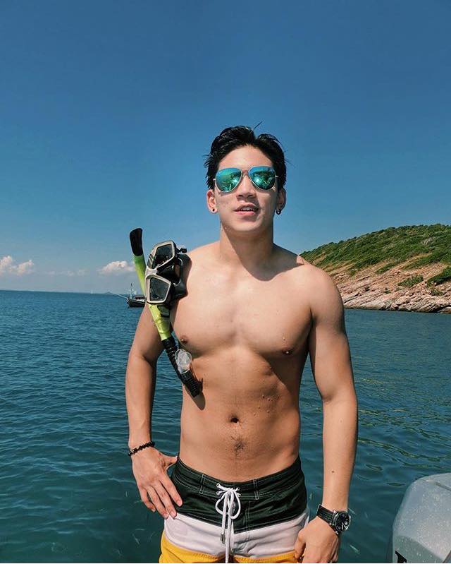 ฝันดีกับหนุ่มๆ