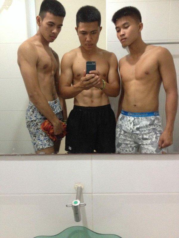 ฝันดีกับหนุ่มๆ