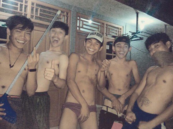ฝันดีกับหนุ่มๆ