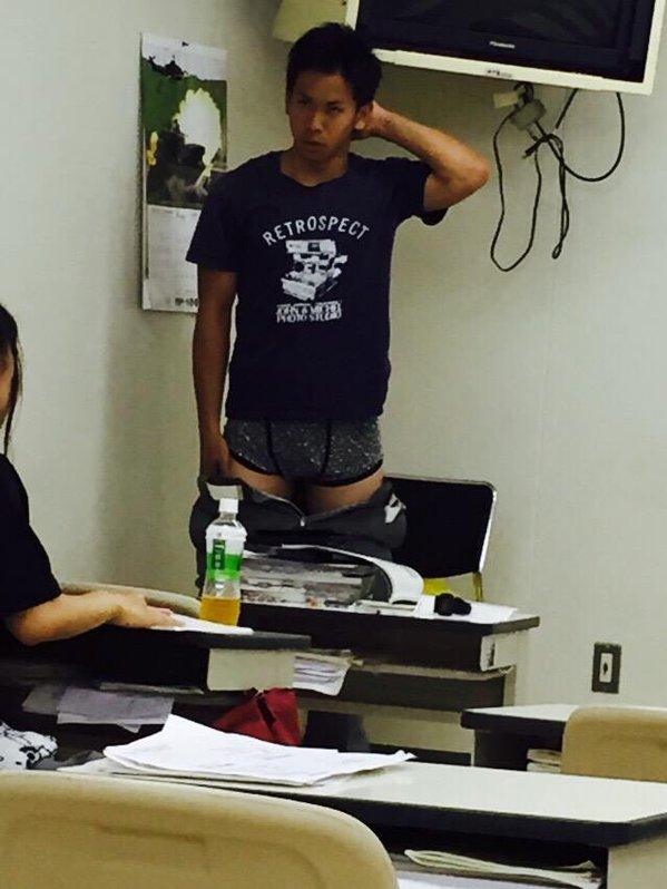 หนุ่มๆพาเพลิน