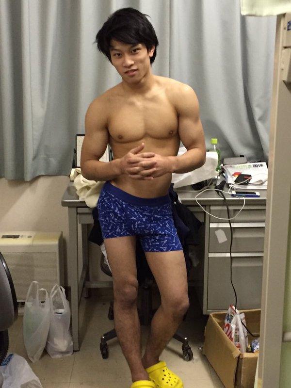 หนุ่มๆพาเพลิน