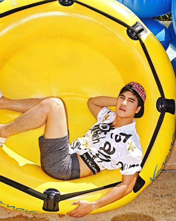 ปุ๊กลุก-ฝนทิพย์ & ไมค์-ภัทรเดช @ KAZZ vol.9 no.114 January 2016