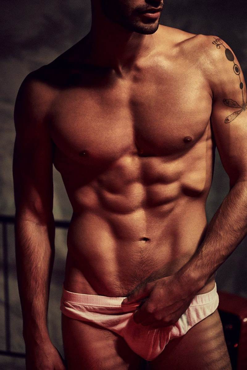 Hot guy in underwear 115