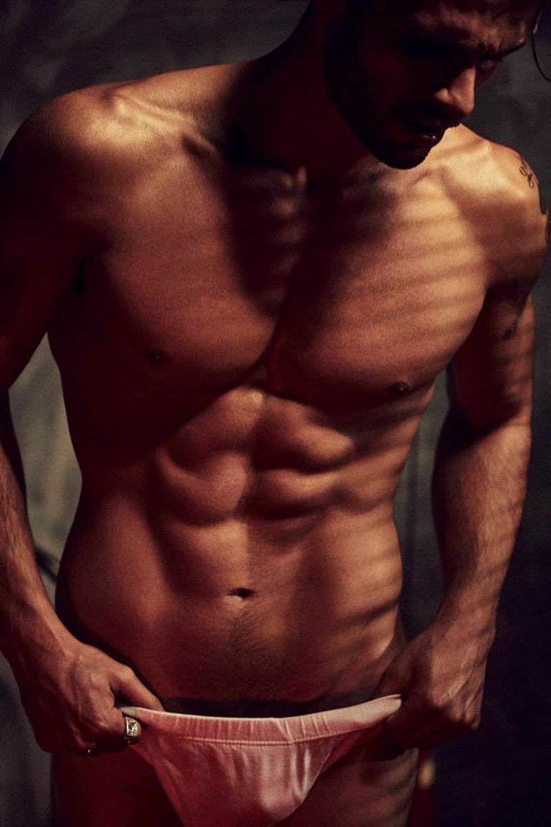 Hot guy in underwear 115