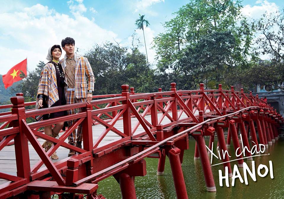 แพทริเซีย ธัญชนก กู๊ด & นาย ณภัทร @ เพื่อนเดินทาง no.434 February 2016