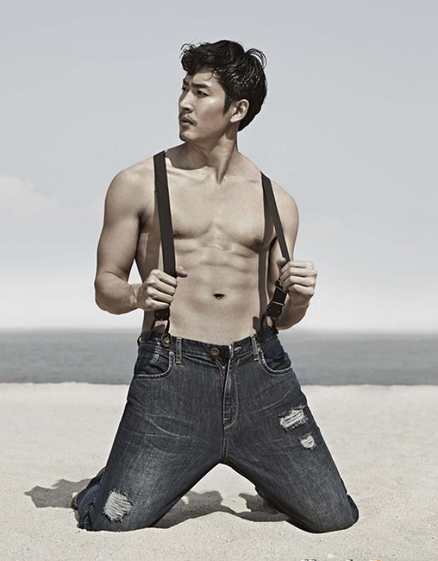แซ่บอะ ! ไนกี้ โชว์หุ่นสุดซิ๊ด กำเดาแทบพุ่ง