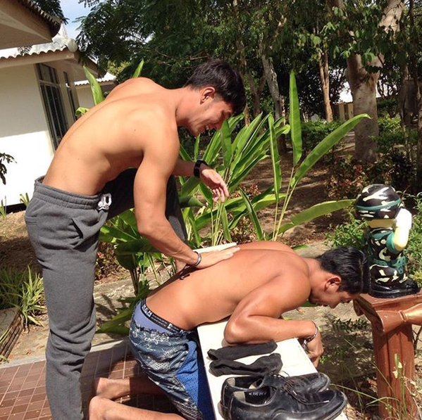 ผู้ชายพาสุข