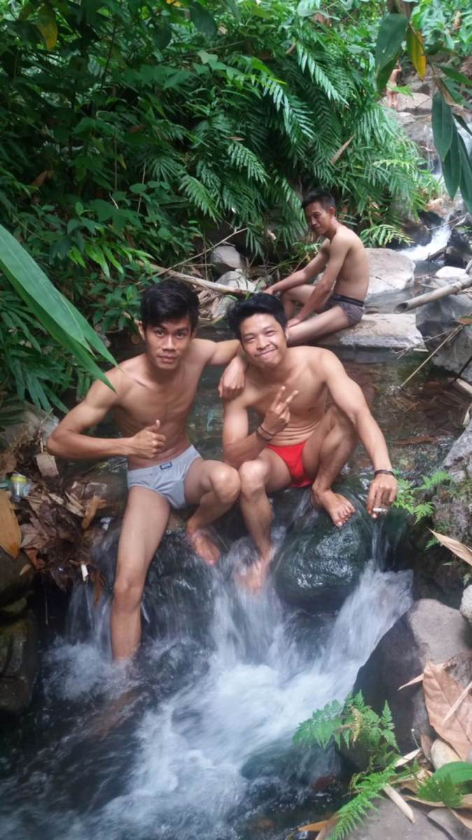 ผู้ชายพาสุข
