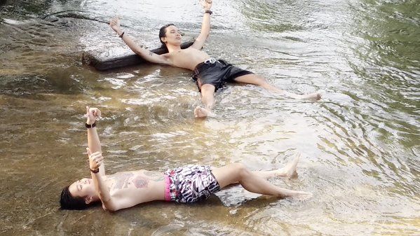 ผู้ชายพาสุข