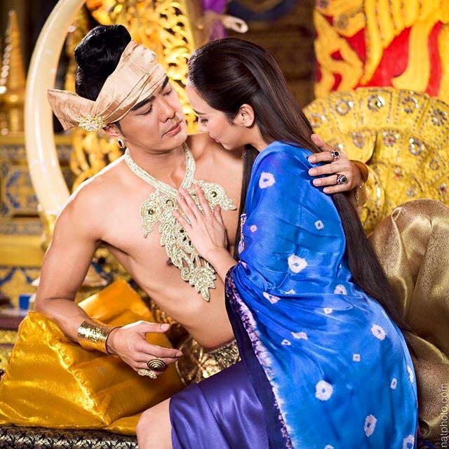 รวมภาพประกอบละครฟอร์มยักษ์ "เพลิงพระนาง" (เวอร์ชั่น 2016)