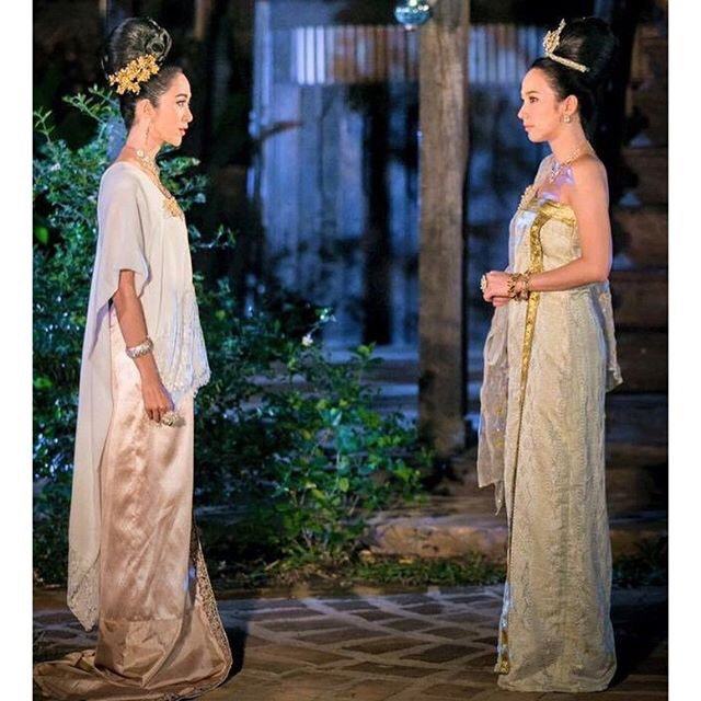 รวมภาพประกอบละครฟอร์มยักษ์ "เพลิงพระนาง" (เวอร์ชั่น 2016)