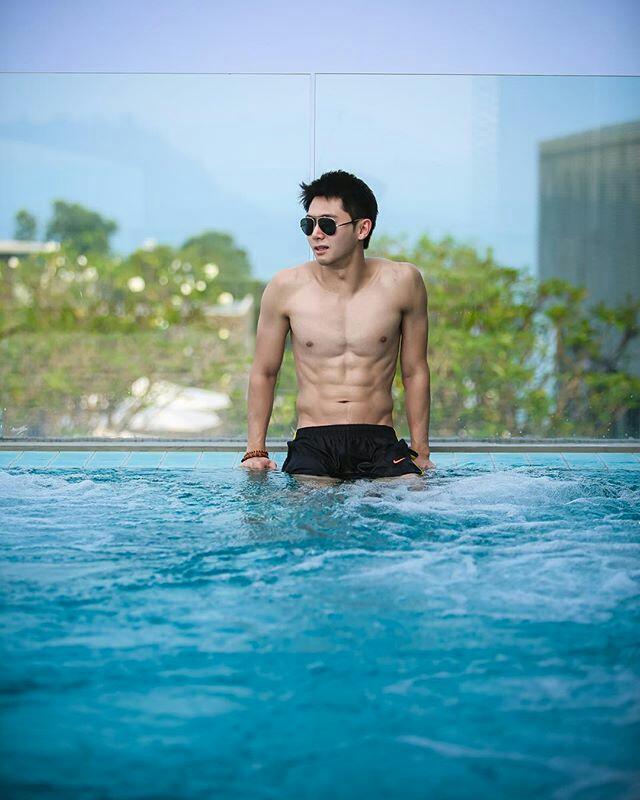 แบงค์  ขาว+หุ่นแซบ ig:banktang