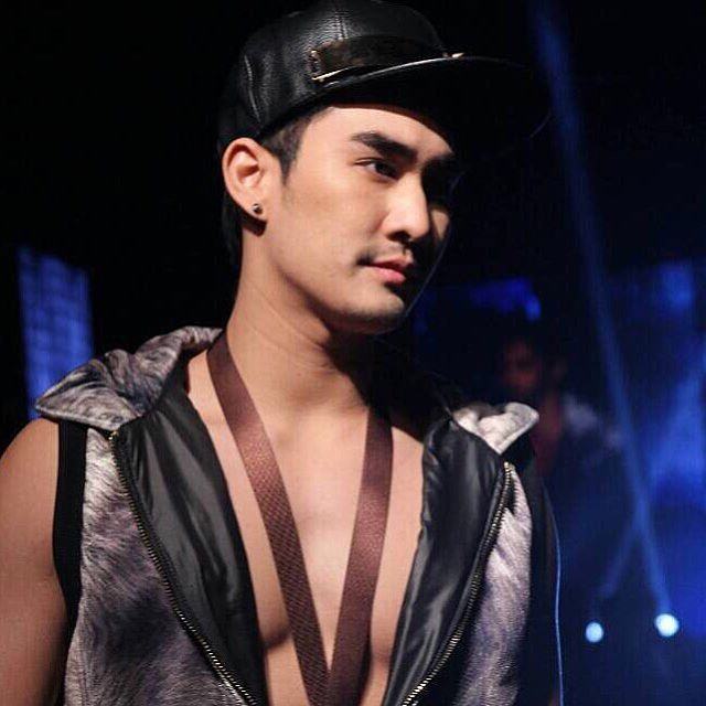 ดิว นัทธพงศ์ (เดอะสตาร์ 9)