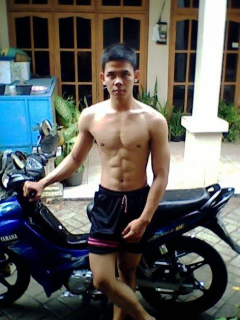 หนุ่มๆรับลมหนาว