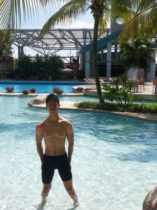 หนุ่มๆรับลมหนาว
